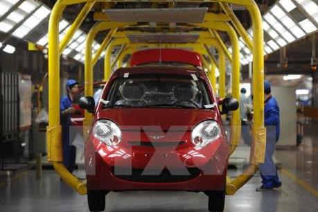 Ấn Độ nổi lên là đối thủ cạnh tranh với Trung Quốc