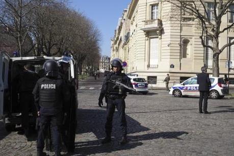Tin mới vụ nổ bom thư tại Văn phòng đại diện IMF tại Paris