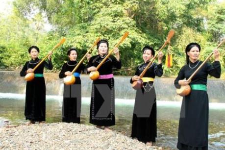 Gian nan đưa làn điệu Then vượt núi