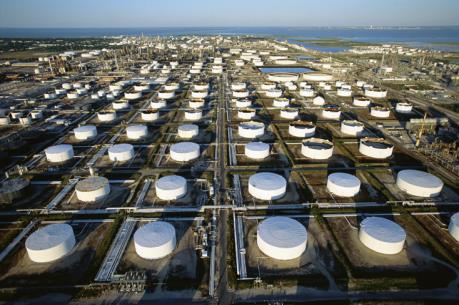 Mỹ xây thêm hai nhà máy lọc dầu