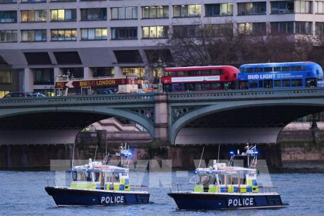 Vụ tấn công bên ngoài tòa nhà Quốc hội Anh: Bắt giữ thêm 2 đối tượng tình nghi