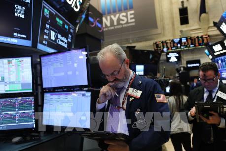 Chứng khoán Âu-Mỹ đi ngược chiều nhau trong phiên ngày 22/3