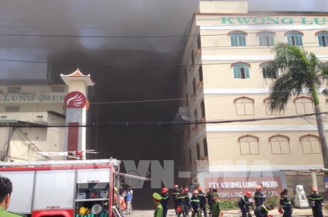 Cháy lớn tại Khu công nghiệp Trà Nóc, Cần Thơ