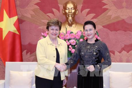 Chủ tịch Quốc hội Nguyễn Thị Kim Ngân tiếp Tổng Giám đốc điều hành Ngân hàng Thế giới