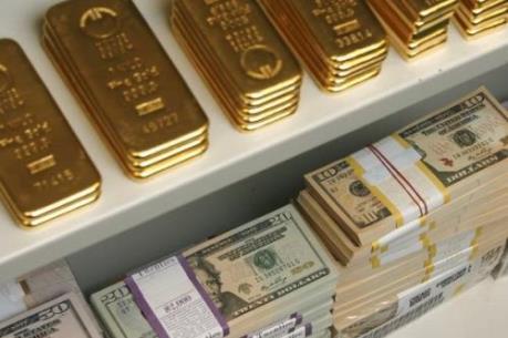 Đồng USD chi phối thị trường vàng