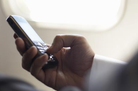 Chuyên gia an ninh Mỹ ủng hộ quy định cấm thiết bị điện tử lên máy bay