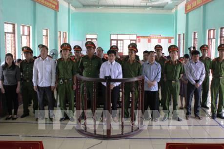 Xử phúc thẩm vụ án Tráng A Tàng và đồng phạm mua bán trái phép chất ma túy