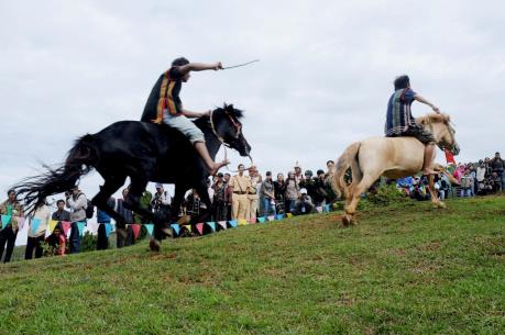 Khánh thành trường đua ngựa Thiên Mã – Madagui
