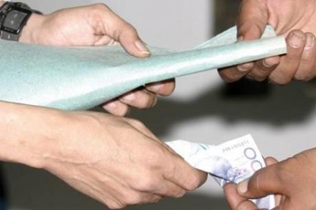 Bắt khẩn cấp ba đối tượng lợi dụng danh nghĩa nhà báo cưỡng đoạt tài sản