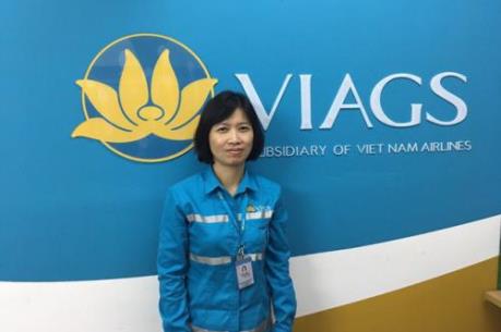 Hơn 100 triệu bỏ quên trên máy bay được trả lại cho khách hàng