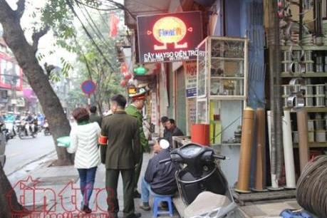 Xử lý lấn chiếm vỉa hè: Hà Nội tìm cách hỗ trợ hộ kinh doanh nhỏ lẻ