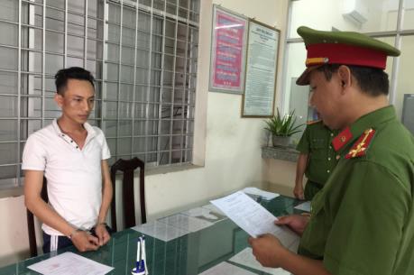 Điều tra hành vi giết người, tàng trữ và sử dụng trái phép vũ khí quân dụng tại Bến Tre