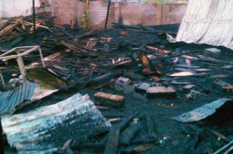 Cháy xưởng mộc trong khu dân cư tại Lâm Đồng