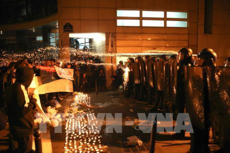 Pháp bắt giữ 35 người sau vụ biểu tình phản đối cảnh sát bắn chết một công dân Trung Quốc