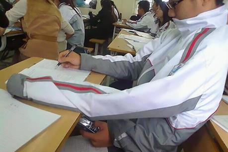 Hai cán bộ ở Bình Thuận gian lận thi cử phải giải trình