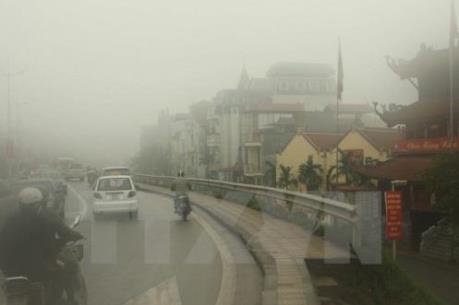 Dự báo thời tiết ngày mai: Hà Nội có mưa rào rải rác
