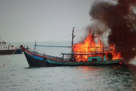 Indonesia đánh chìm nhiều tàu nước ngoài đánh bắt cá trái phép