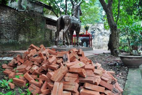 Yêu cầu xử lý sai sót trong việc tu bổ đền Phù Đổng, Hà Nội