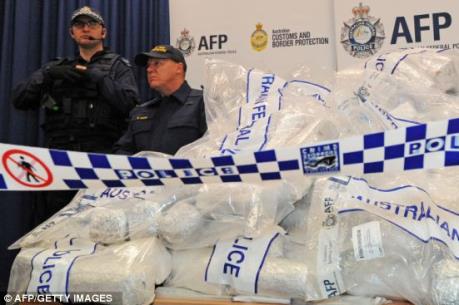 Australia bắt giữ số lượng lớn chưa từng có ma túy đá từ Trung Quốc