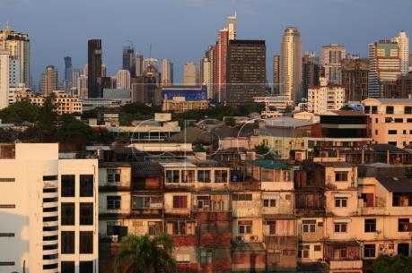 ADB dự báo kinh tế châu Á tăng trưởng vững chắc trong năm nay