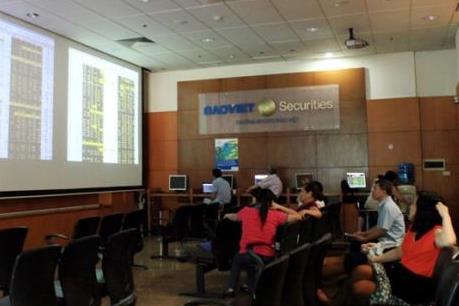 Chứng khoán chiều 7/4: Vn-Index thiết lập đỉnh ngắn hạn mới