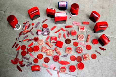 Truy tố đối tượng lừa đảo và làm giả con dấu, tài liệu của ngành Công an