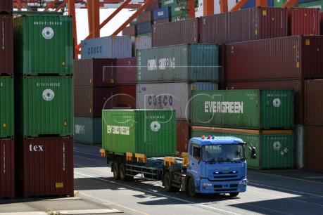 Thặng dư tài khoản vãng lai của Nhật Bản đạt mức kỷ lục trong tháng 2