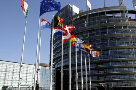 Các nghị sĩ châu Âu ủng hộ bình thường hóa quan hệ với Cuba