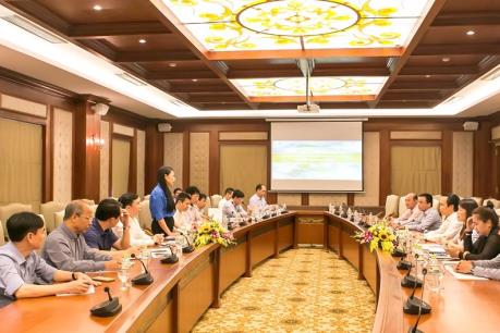 Bí thư Tỉnh ủy Vĩnh Phúc làm việc với Tập đoàn FLC về tiến độ các dự án
