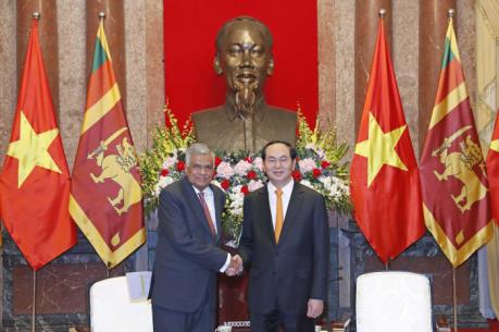 Chủ tịch nước Trần Đại Quang tiếp Thủ tướng Sri Lanka Ranil Wickremesinghe
