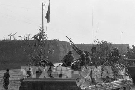 Kỷ niệm 42 năm Giải phóng miền Nam, thống nhất đất nước (30/4/1975 – 30/4/2017)