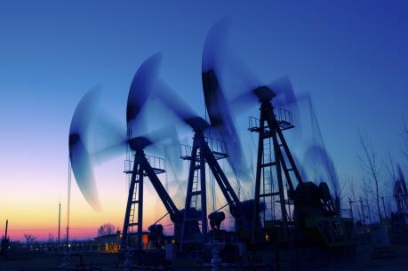 Giá dầu giảm nhẹ trên thị trường châu Á