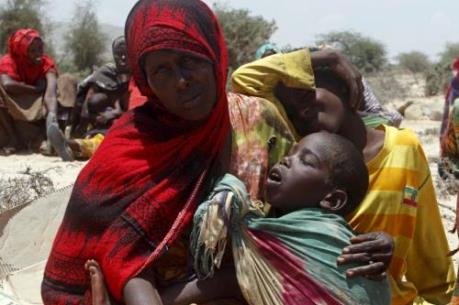 WHO: Anh cắt giảm tài trợ khiến hàng triệu người ở nước nghèo đối mặt rủi ro