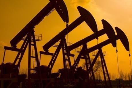 Giá dầu thế giới tiếp tục giảm