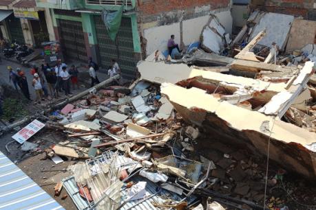 Sập nhà tại Bình Đinh, một người chết