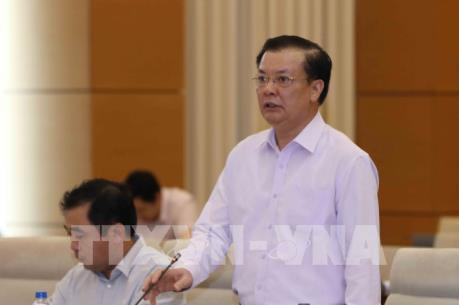 Cấm sử dụng tài sản do tổ chức, cá nhân tặng để phục vụ cá nhân 