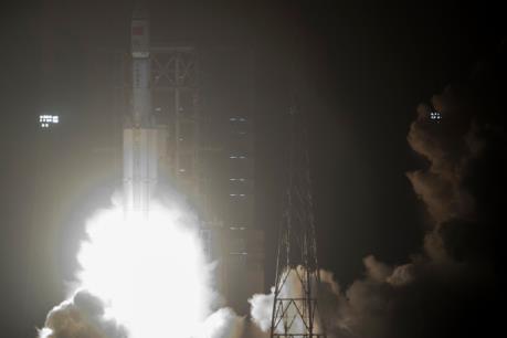 Trung Quốc phóng thành công tàu vũ trụ chở hàng đầu tiên