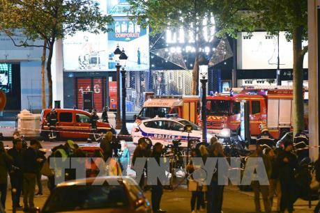 Vụ nổ súng tại Paris: Nghi can trong vụ nổ súng ra trình diện cảnh sát Bỉ