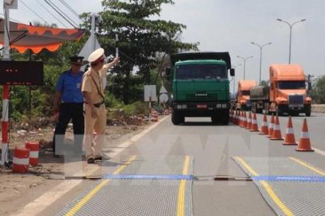 Tổng Cục trưởng Tổng cục Đường bộ: Giải quyết xe quá tải cần triệt để, liên tục