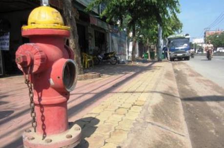 Kiểm tra làm rõ thông tin trụ nước chữa cháy Hà Nội không có nước