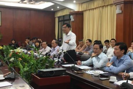 Ngành nông nghiệp kêu gọi doanh nghiệp hỗ trợ người chăn nuôi