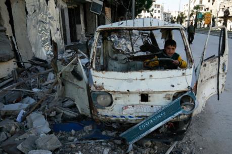 Hàng chục người thiệt mạng trong các cuộc không kích mới tại Tây Bắc Syria