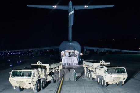 Mỹ bắt đầu chuyển các thiết bị của THAAD vào khu vực triển khai tại Hàn Quốc