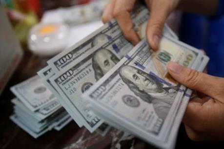 Tỷ giá USD hôm nay 26/4 tiếp tục biến động mạnh