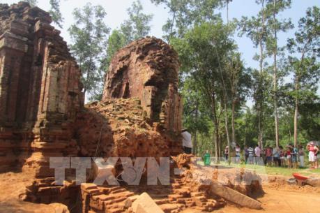 Phát hiện con đường cổ chìm trong lòng đất ở Thánh địa Mỹ Sơn, Quảng Nam