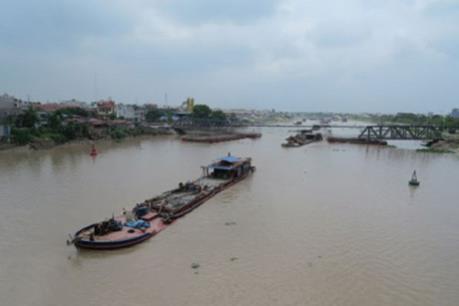 An Giang: Tìm kiếm tung tích 2 nạn nhân nhảy phà tự tử