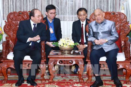Thủ tướng Nguyễn Xuân Phúc thăm nguyên Lãnh đạo Đảng, Nhà nước Lào