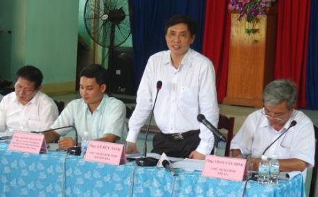 Chủ tịch UBND tỉnh Khánh Hòa đối thoại với người dân về ô nhiễm môi trường