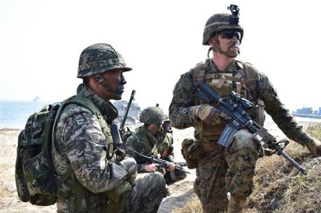 Lãnh đạo quân đội Hàn Quốc, Mỹ tái khẳng định sẵn sàng đối phó với Triều Tiên