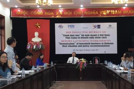 Tiềm ẩn rủi ro từ việc "khoác áo" doanh nghiệp cho hộ kinh doanh